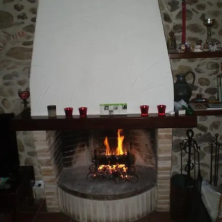 Casa Rural El Pati De L'albera Holiday home *