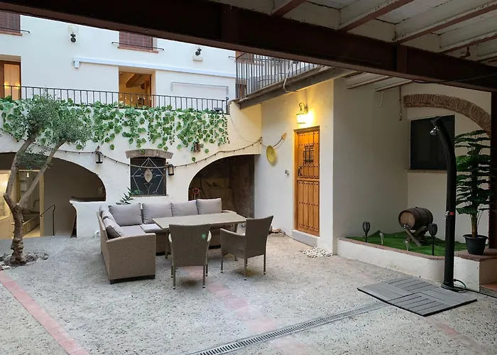 بيت للعطل Casa Rural El Pati De L'albera *