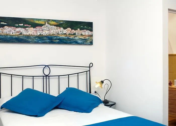 Casa Rural El Pati De L'albera بيت للعطل *