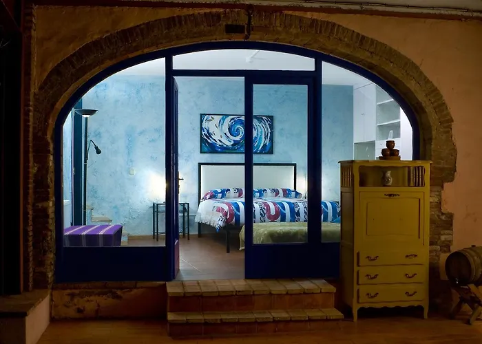 Casa Rural El Pati De L'albera بيت للعطل *